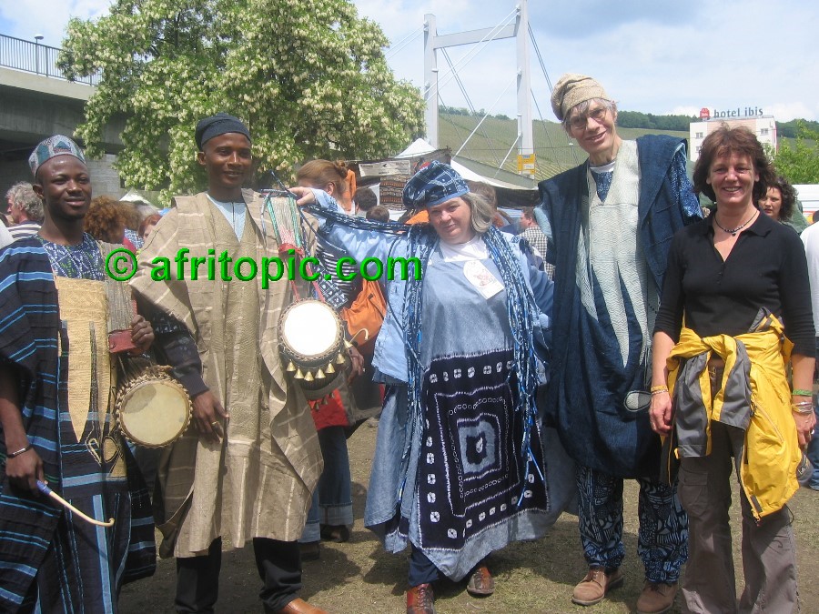 ../Images/afw2006b 260.jpg